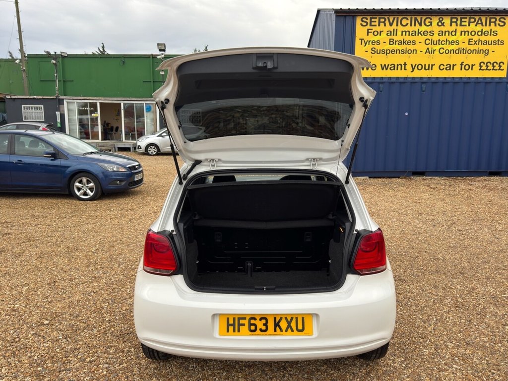 Used Volkswagen Polo 2013 for sale - 76482295: Photo 11
