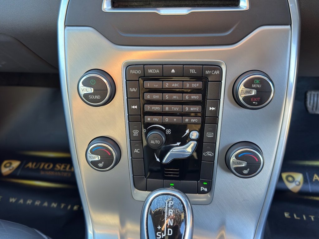 Used Volvo V70 2014 for sale - 77227231: Photo 22