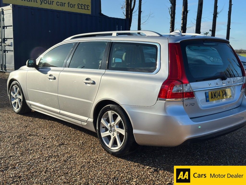 Used Volvo V70 2014 for sale - 77227231: Photo 4