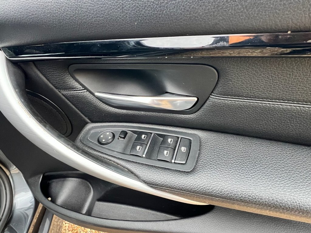 Used BMW 3 Series 2018 for sale - 76154504: Photo 25