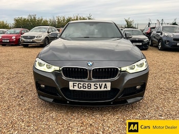 Used BMW 3 Series 2018 for sale - 76154504: Photo 2