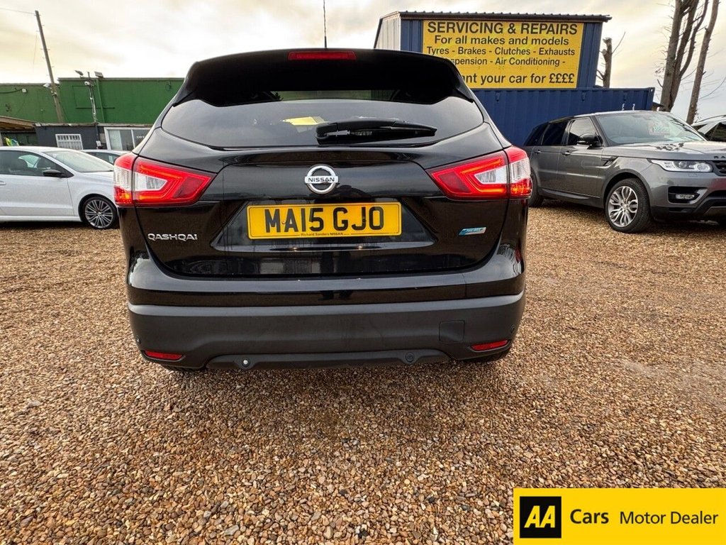 Used Nissan Qashqai 2015 for sale - 77200254: Photo 4