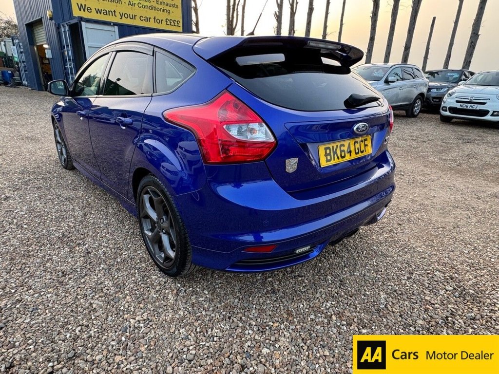 Used Ford Focus 2014 for sale - 77765347: Photo 2