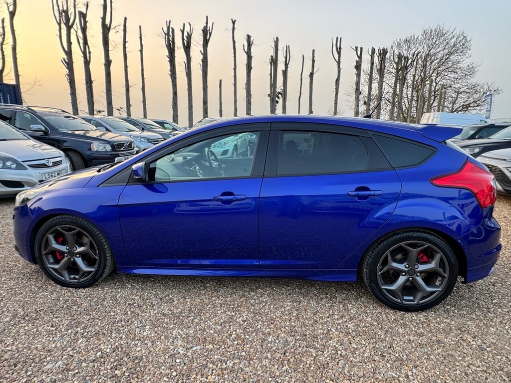 Used Ford Focus 2014 for sale - 77765347: Photo 6