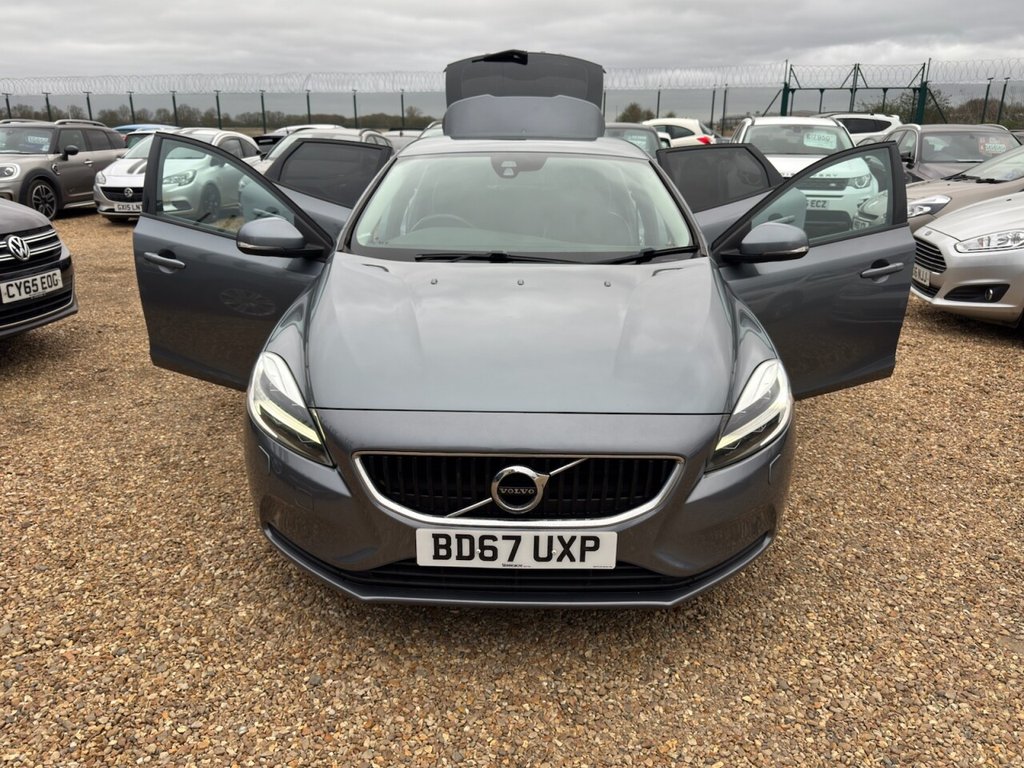 Used Volvo V40 2017 for sale - 77850091: Photo 13