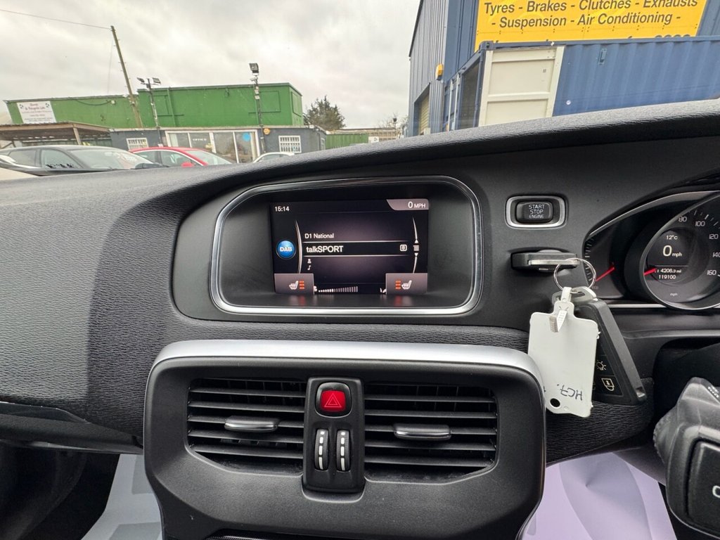 Used Volvo V40 2017 for sale - 77850091: Photo 28