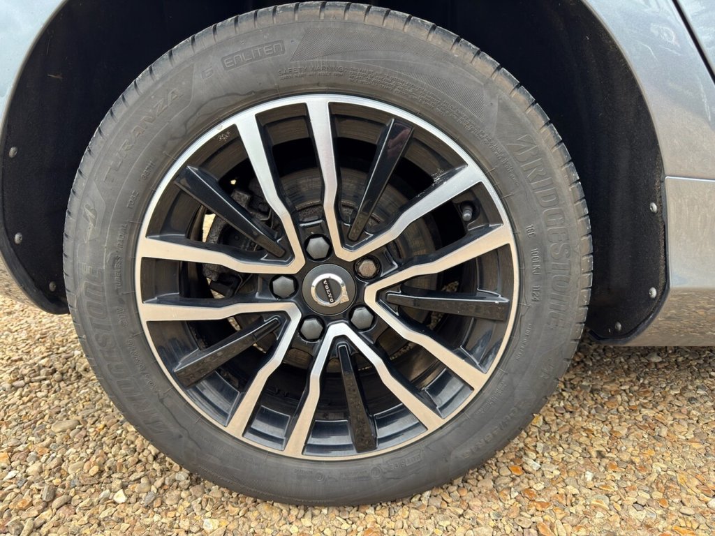 Used Volvo V40 2017 for sale - 77850091: Photo 48