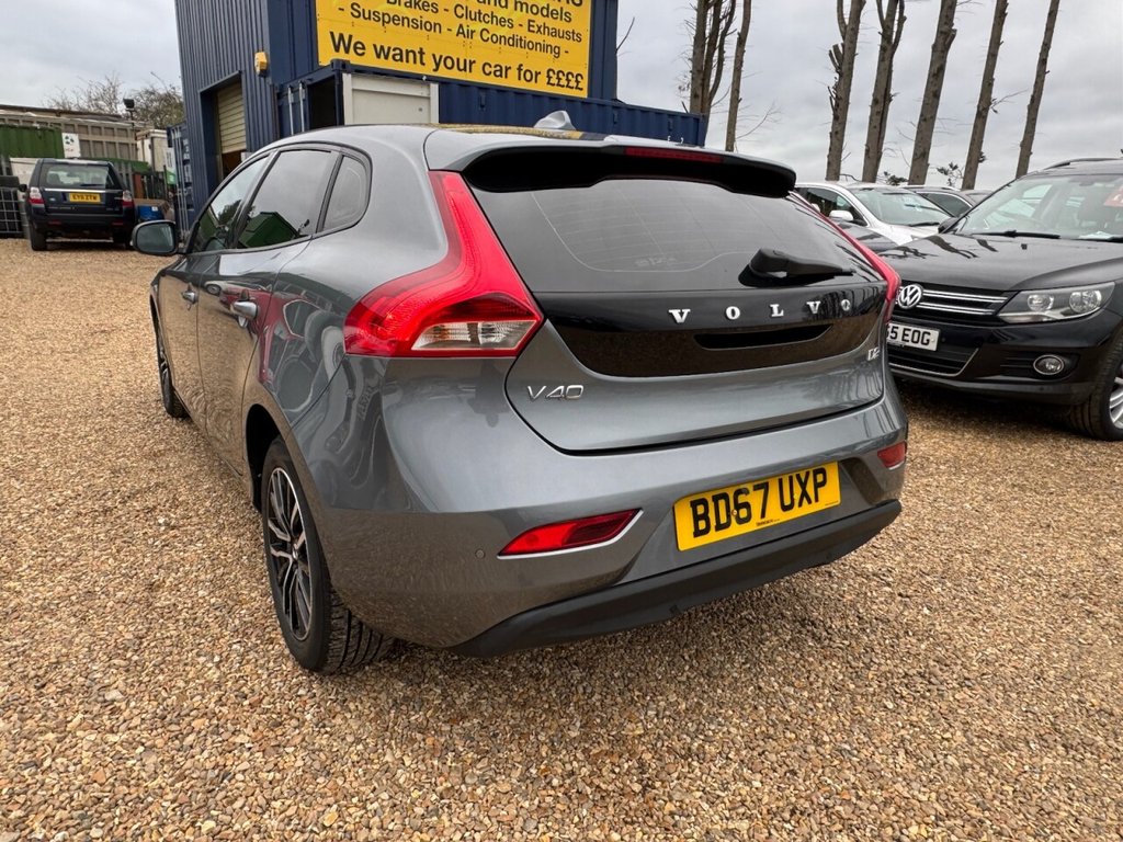 Used Volvo V40 2017 for sale - 77850091: Photo 8