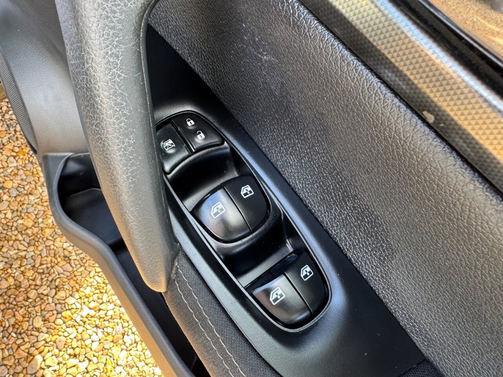 Used Nissan Qashqai 2018 for sale - 78069312: Photo 13