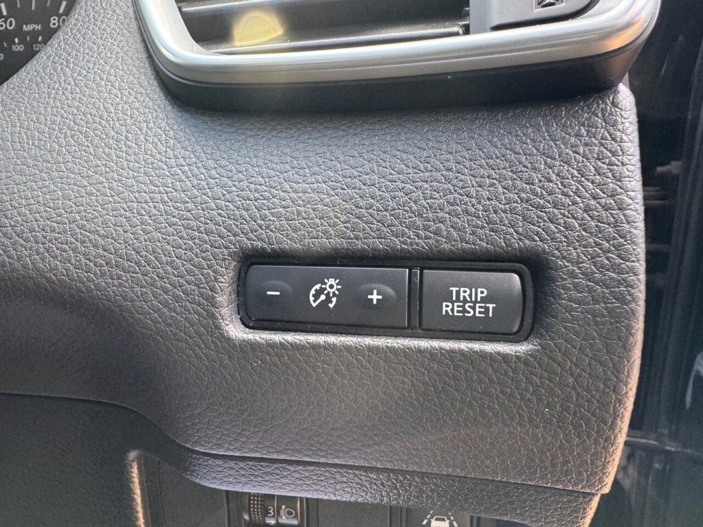 Used Nissan Qashqai 2018 for sale - 78069312: Photo 15