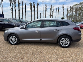 Used Renault Megane 2012 for sale - 78401741: Photo