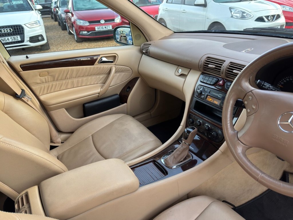 Used Mercedes-Benz C Class 2002 for sale - 77101092: Photo 32