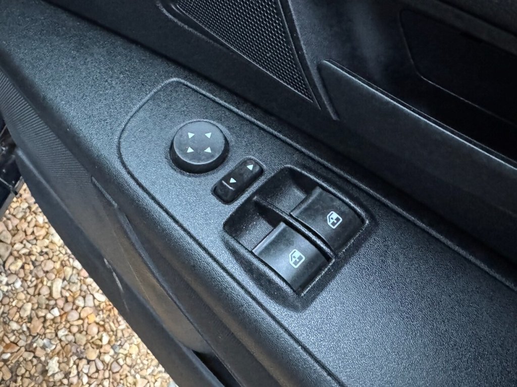 Used Fiat Punto 2012 for sale - 77038217: Photo 13