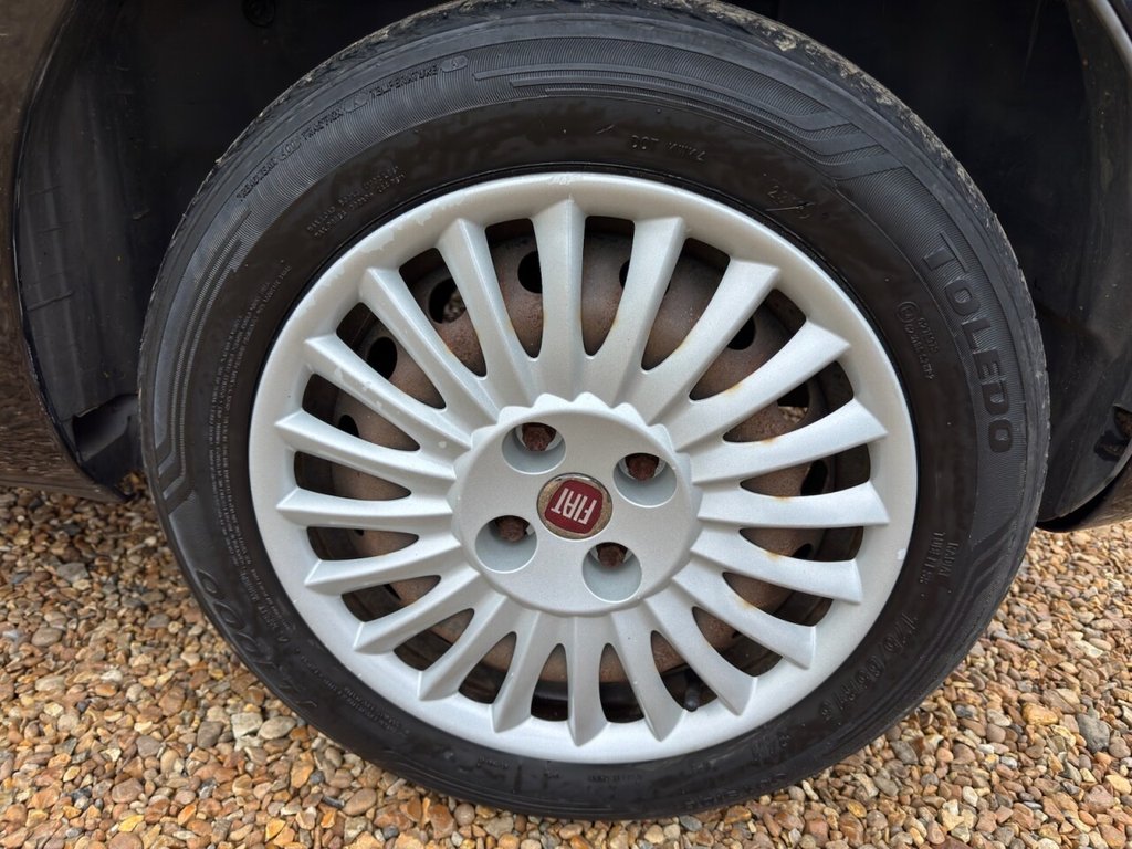 Used Fiat Punto 2012 for sale - 77038217: Photo 26