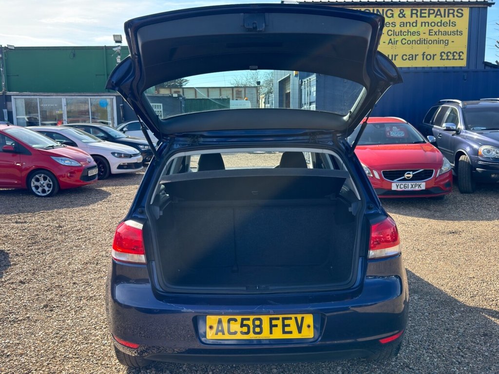 Used Volkswagen Golf 2009 for sale - 77720178: Photo 10