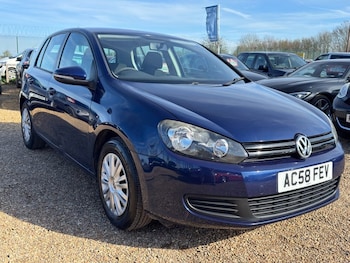 Used Volkswagen Golf 2009 for sale - 77720178: Photo
