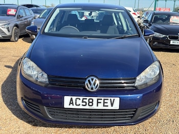 Used Volkswagen Golf 2009 for sale - 77720178: Photo