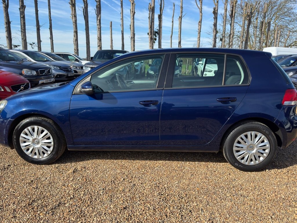 Used Volkswagen Golf 2009 for sale - 77720178: Photo 4