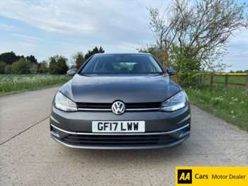 Used Volkswagen Golf 2017 for sale - 74547912: Photo