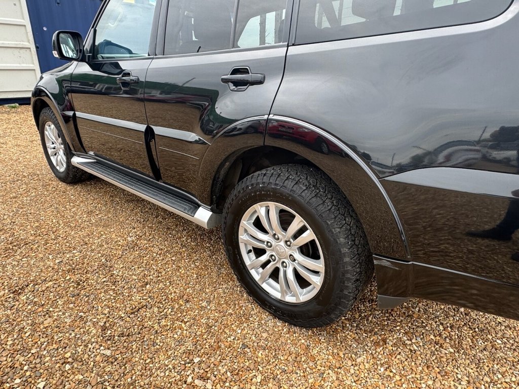 Used Mitsubishi Shogun 2013 for sale - 76132940: Photo 10