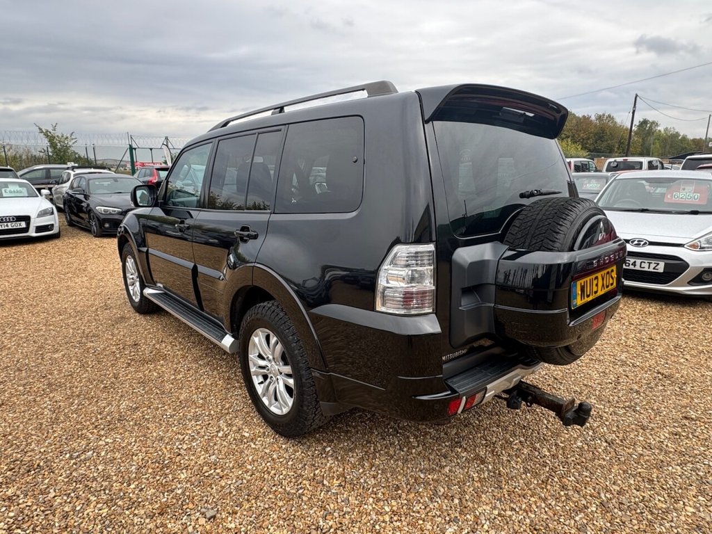 Used Mitsubishi Shogun 2013 for sale - 76132940: Photo 15