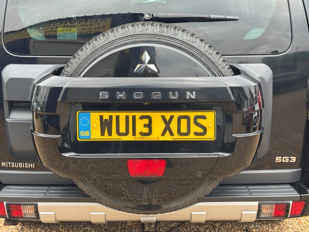 Used Mitsubishi Shogun 2013 for sale - 76132940: Photo 17