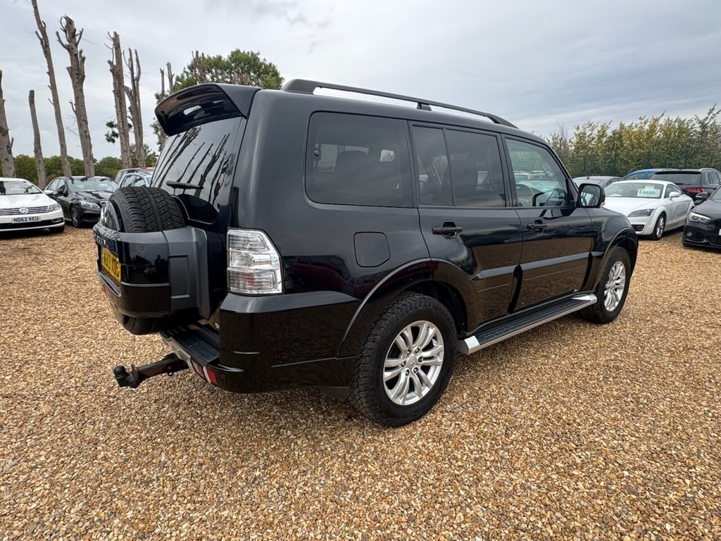 Used Mitsubishi Shogun 2013 for sale - 76132940: Photo 18