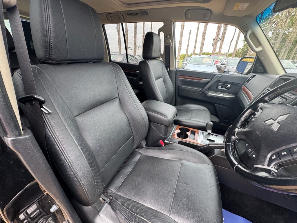 Used Mitsubishi Shogun 2013 for sale - 76132940: Photo 26