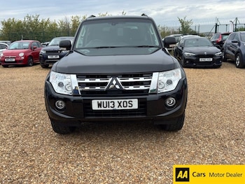 Used Mitsubishi Shogun 2013 for sale - 76132940: Photo