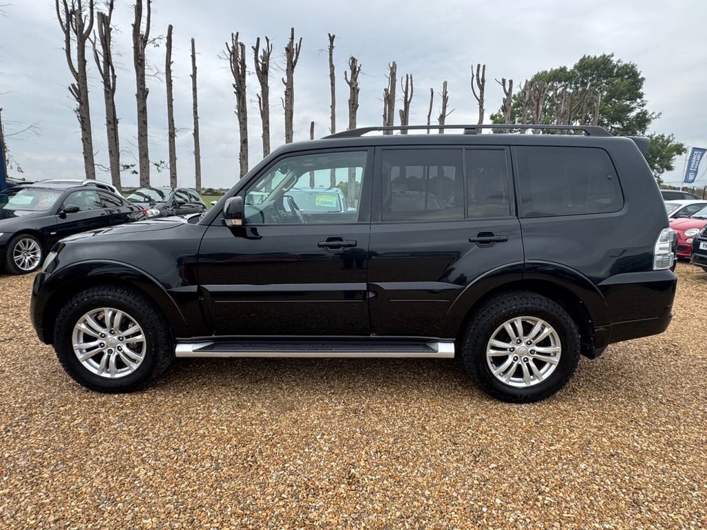 Used Mitsubishi Shogun 2013 for sale - 76132940: Photo 8