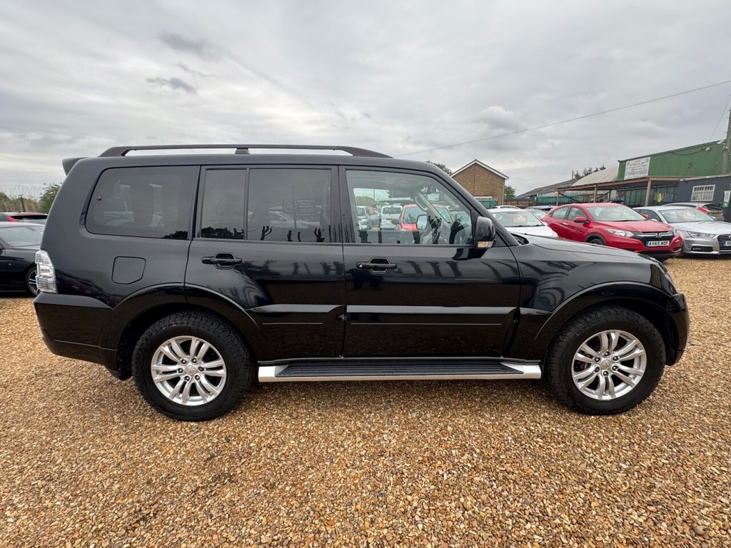 Used Mitsubishi Shogun 2013 for sale - 76132940: Photo 9
