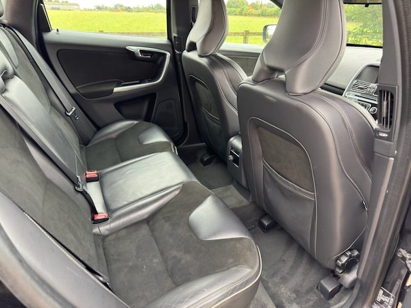 Used Volvo XC60 2016 for sale - 75444495: Photo 31
