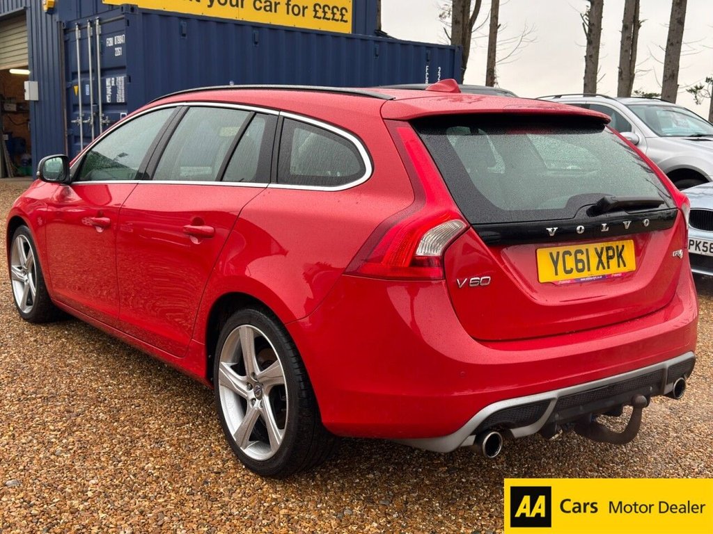 Used Volvo V60 2011 for sale - 77383696: Photo 4