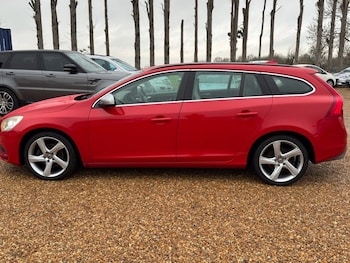 Used Volvo V60 2011 for sale - 77383696: Photo