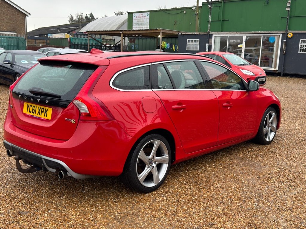 Used Volvo V60 2011 for sale - 77383696: Photo 8