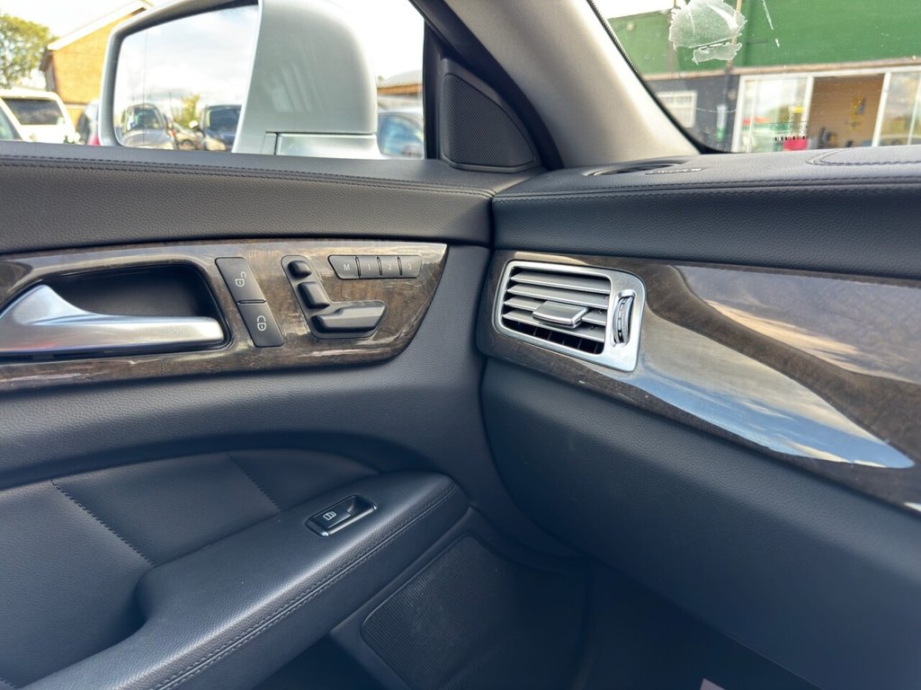 Used Mercedes-Benz CLS 2012 for sale - 75832922: Photo 40