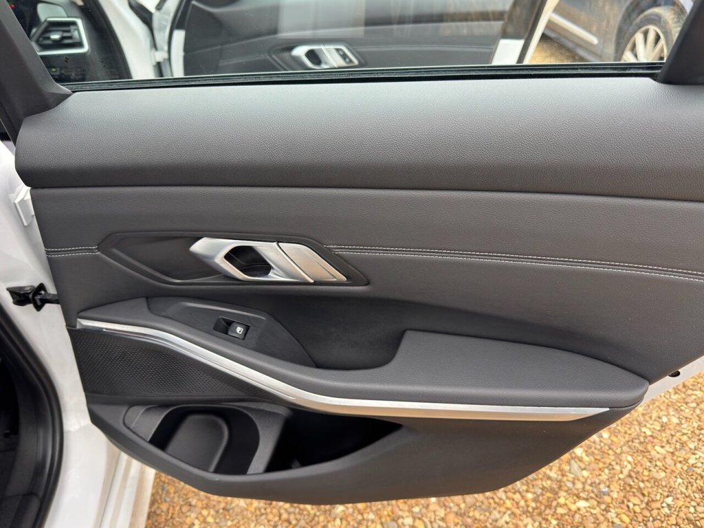 Used BMW 3 Series 2020 for sale - 78044853: Photo 40