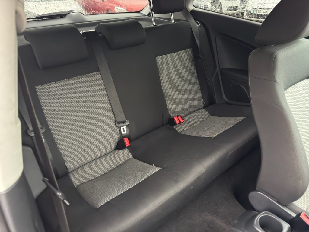 Used Volkswagen Polo 2013 for sale - 76986221: Photo 19