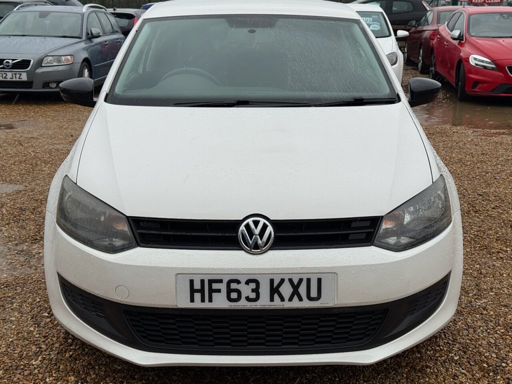Used Volkswagen Polo 2013 for sale - 76986221: Photo 2