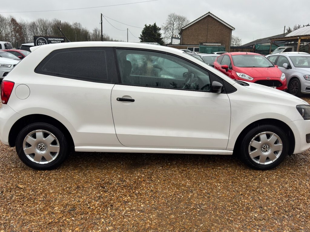 Used Volkswagen Polo 2013 for sale - 76986221: Photo 8
