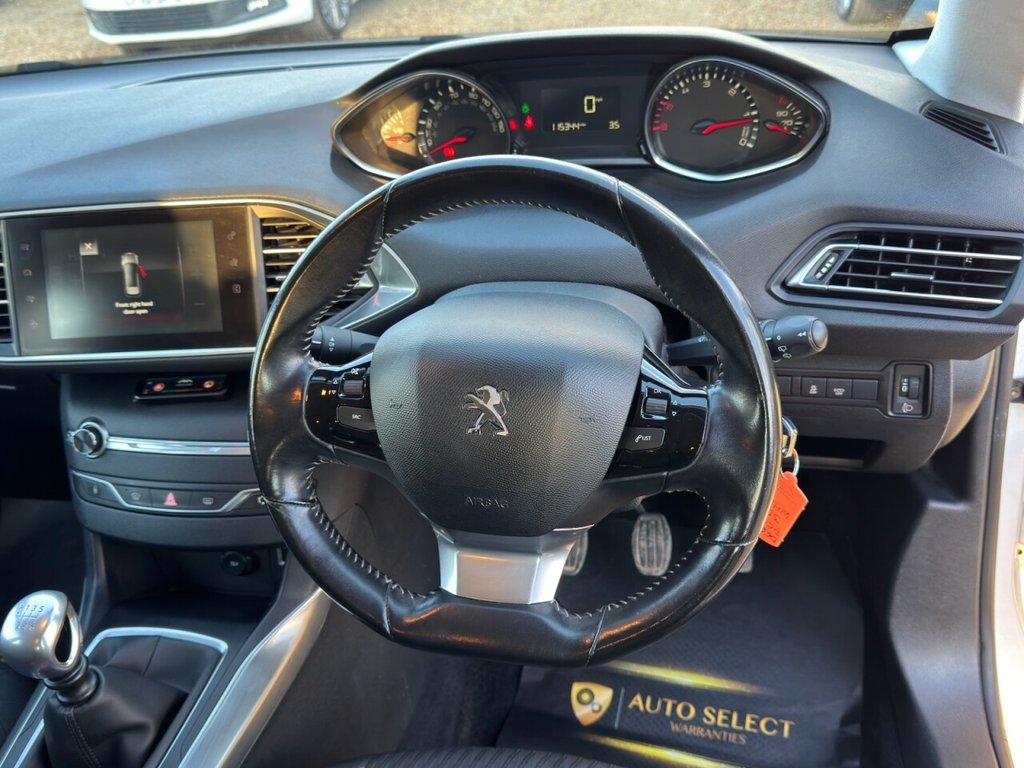 Used Peugeot 308 2015 for sale - 77263678: Photo 18