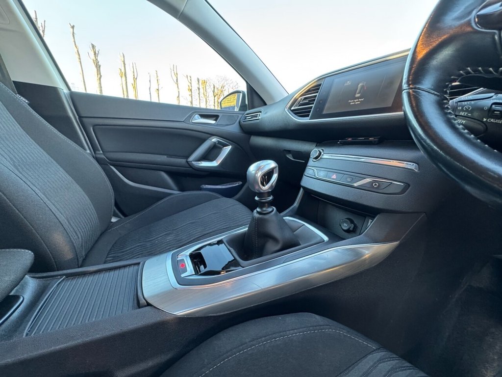 Used Peugeot 308 2015 for sale - 77263678: Photo 22