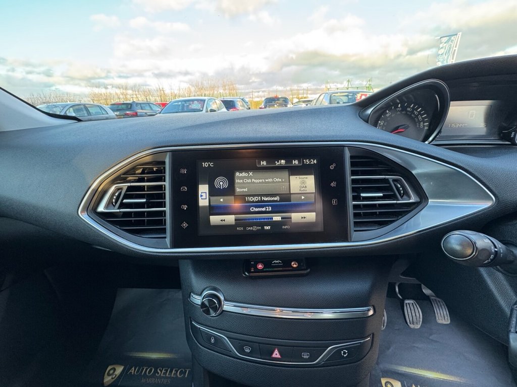 Used Peugeot 308 2015 for sale - 77263678: Photo 25