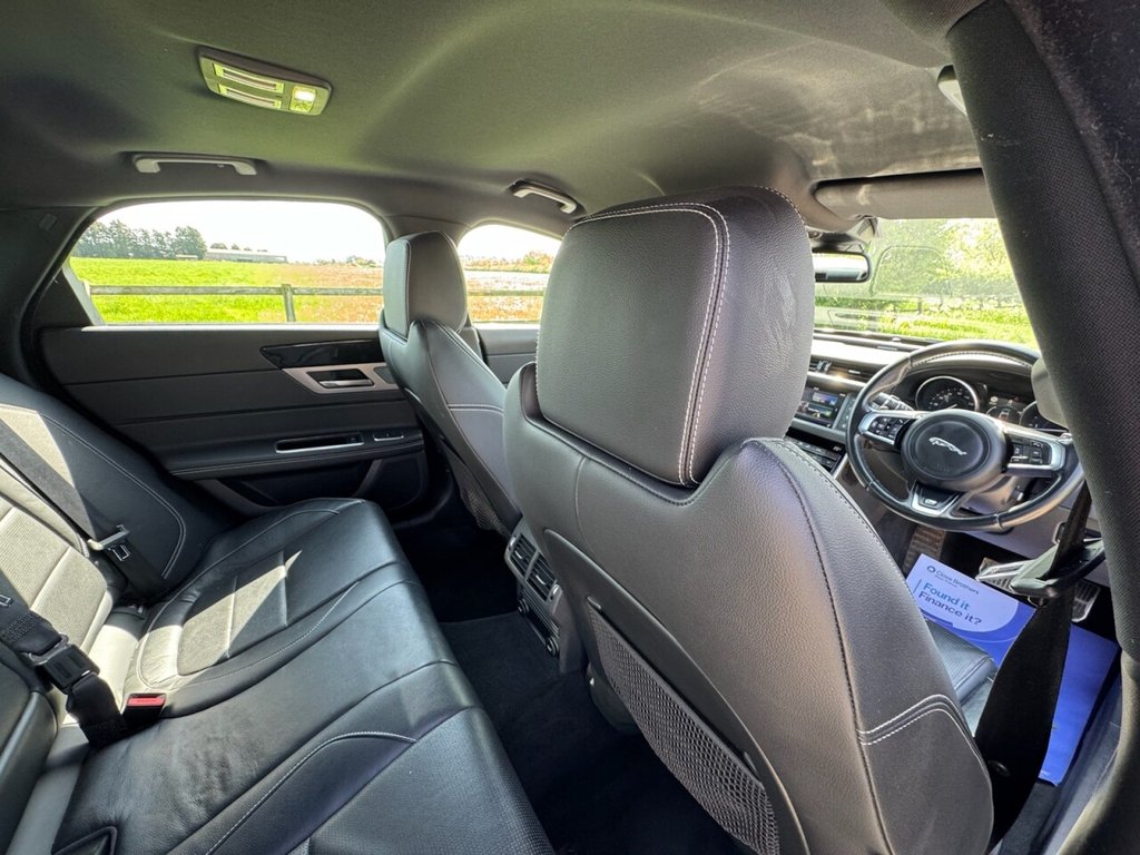 Used Jaguar XF 2016 for sale - 76546381: Photo 31