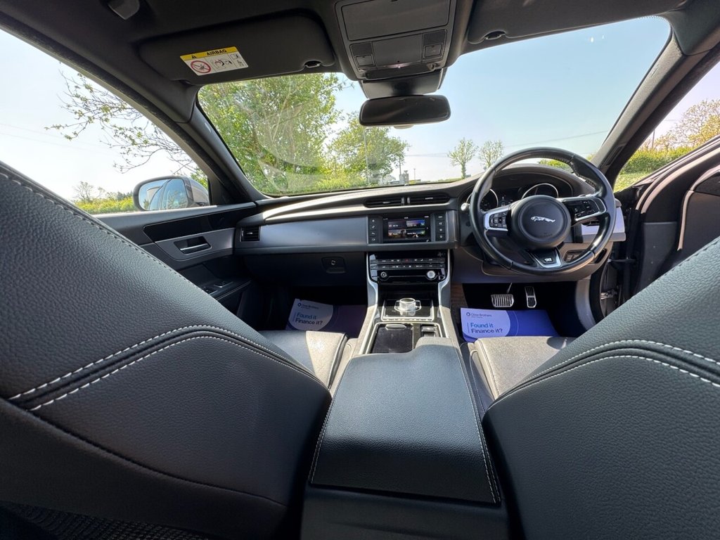 Used Jaguar XF 2016 for sale - 76546381: Photo 34