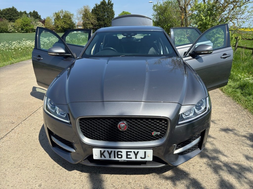 Used Jaguar XF 2016 for sale - 76546381: Photo 43