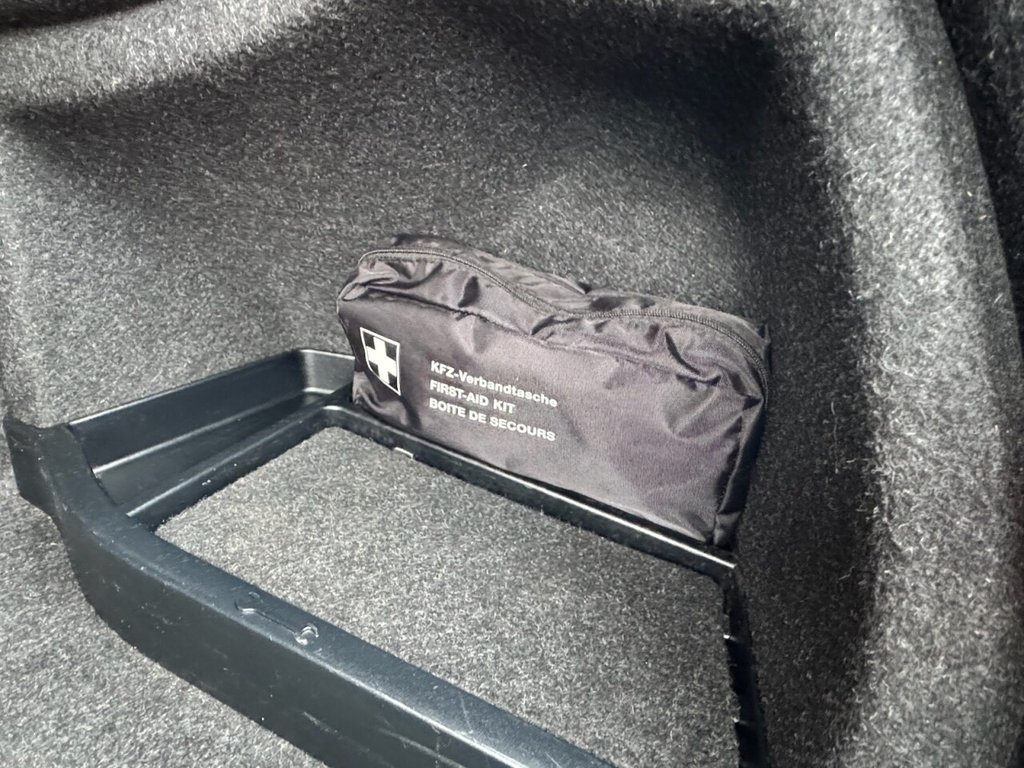 Used BMW 3 Series 2015 for sale - 76245380: Photo 24