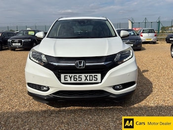 Used Honda HR-V 2015 for sale - 79345735: Photo