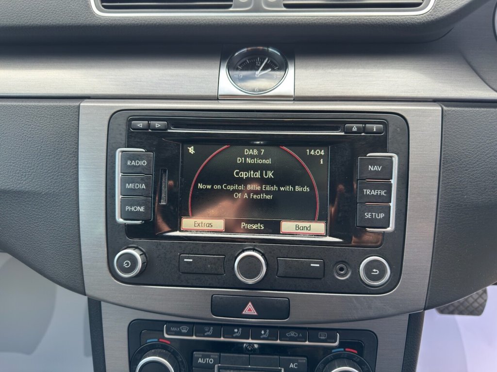 Used Volkswagen Passat 2011 for sale - 78166896: Photo 18