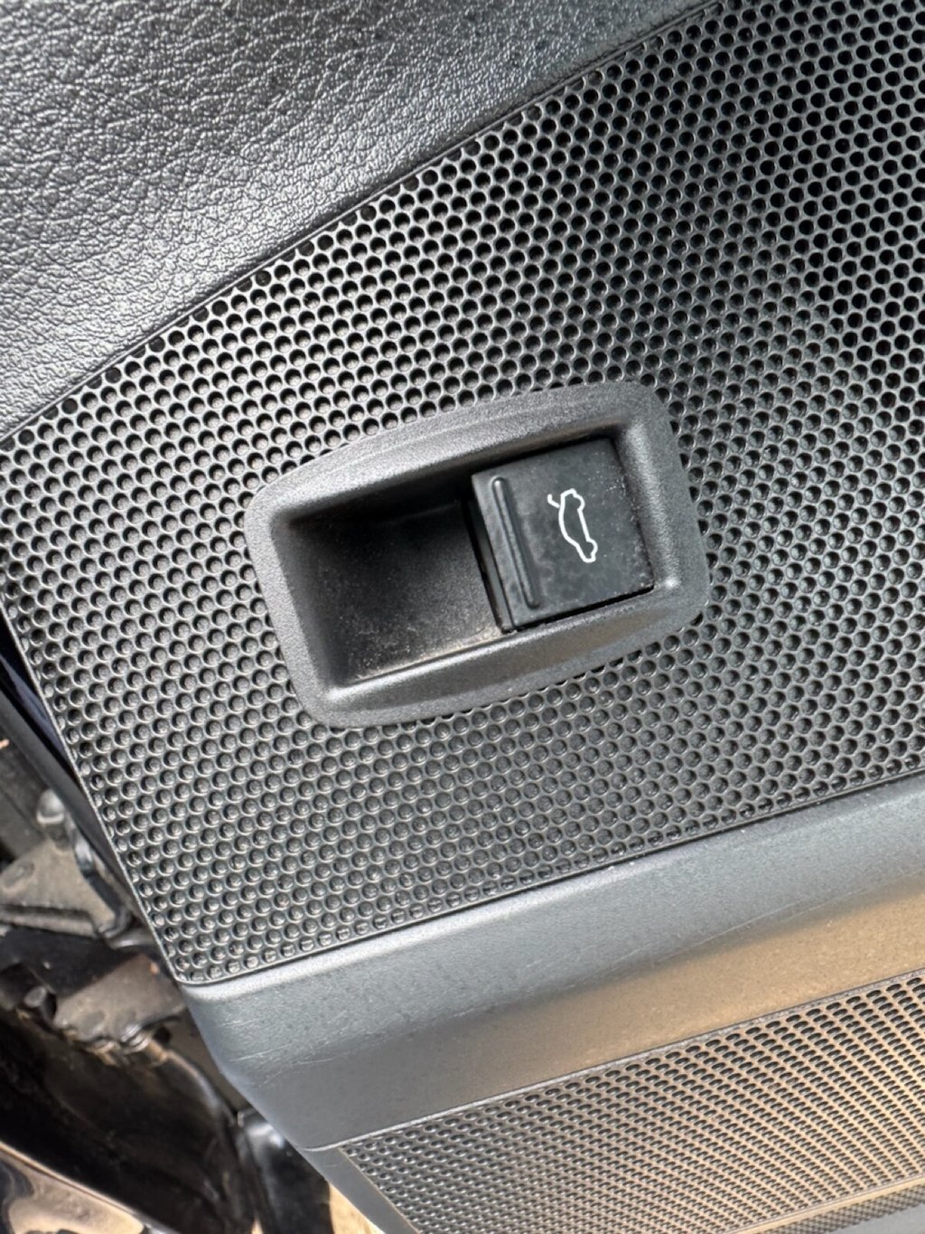 Used Volkswagen Passat 2011 for sale - 78166896: Photo 31